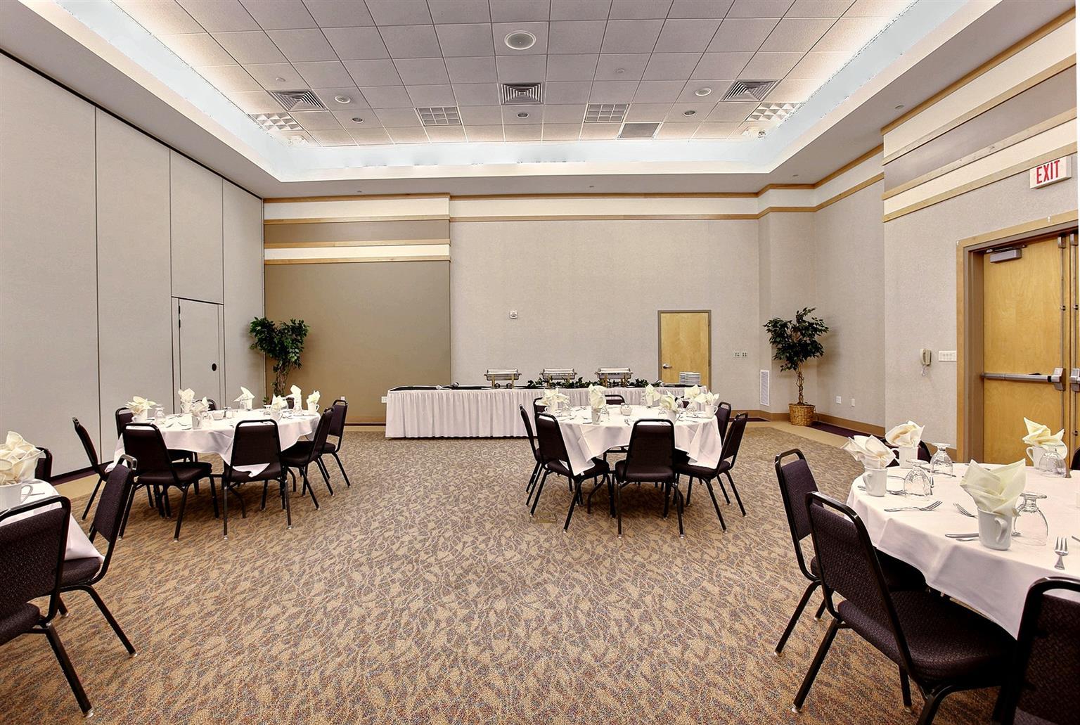 Country Inn & Suites By Radisson, Fergus Falls, Mn Udogodnienia zdjęcie